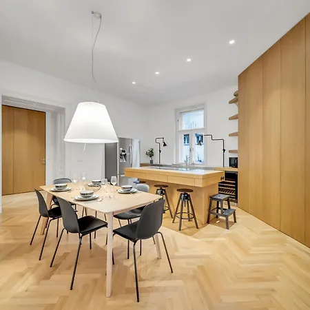 Spacious Stylish In Centre * ברטיסלאבה