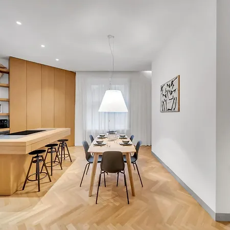 Spacious Stylish In Centre Lägenhet Bratislava