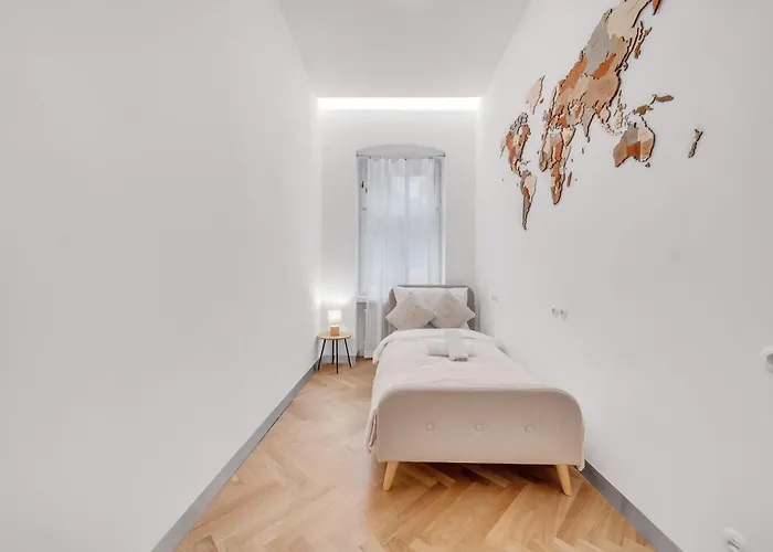 Spacious Stylish In Centre Lägenhet